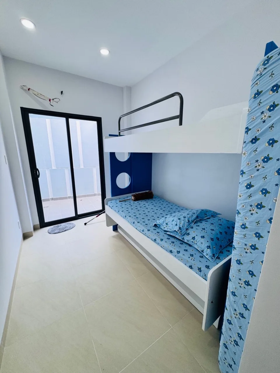 Bán nhà hẻm xe hơi đường Trần Bình Trọng, Gò Vấp, 55 m², 3 tầng