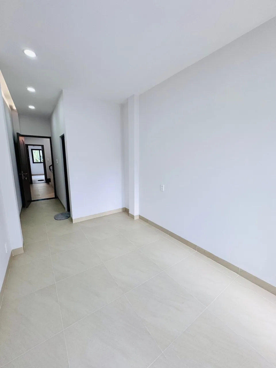 Bán nhà hẻm xe hơi đường Trần Bình Trọng, Gò Vấp, 55 m², 3 tầng