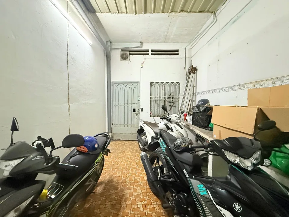 Bán nhà hẻm xe hơi Nguyễn Kiệm, Phường Hạnh Thông, Gò Vấp, 50m², 2 tầng