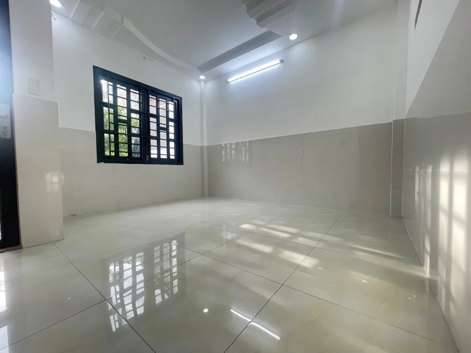 Bán nhà mặt tiền đường số 2, Phường Thông Tây Hội, Gò Vấp, 68,2m², 2 tầng